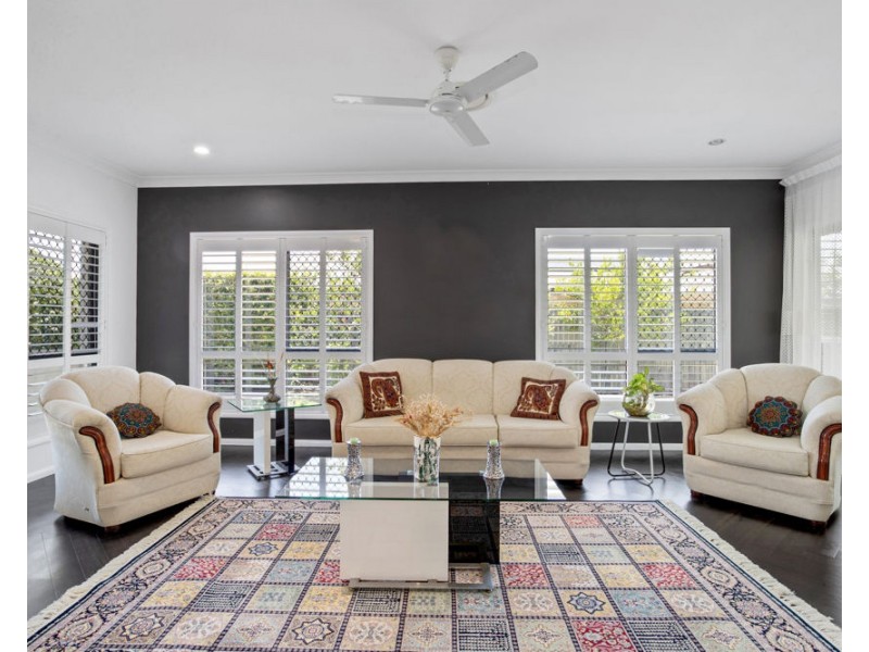 16 Bonsai Court, Glenella QLD 4740