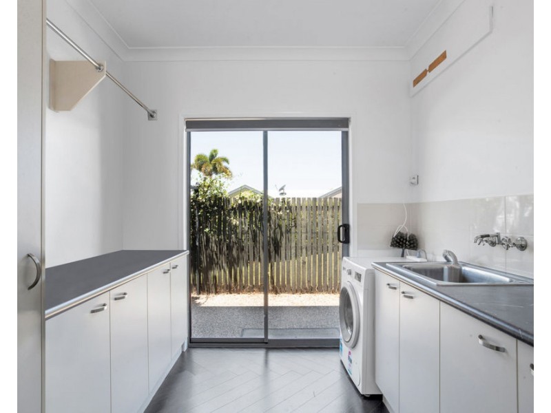 16 Bonsai Court, Glenella QLD 4740