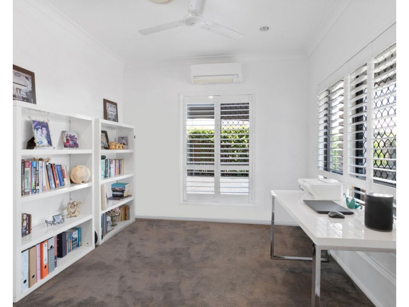 16 Bonsai Court, Glenella QLD 4740