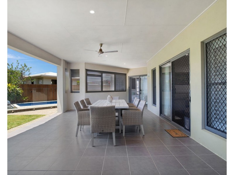 16 Bonsai Court, Glenella QLD 4740