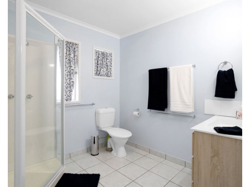 11 Knobel Street, North Mackay QLD 4740