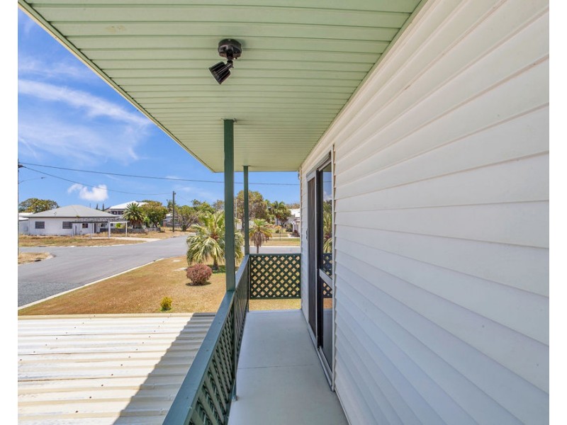 11 Knobel Street, North Mackay QLD 4740
