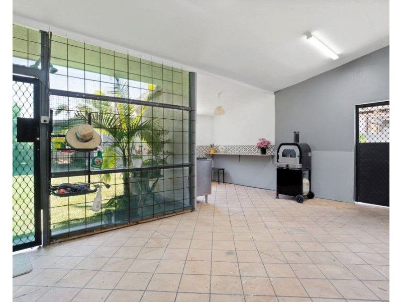 11 Knobel Street, North Mackay QLD 4740