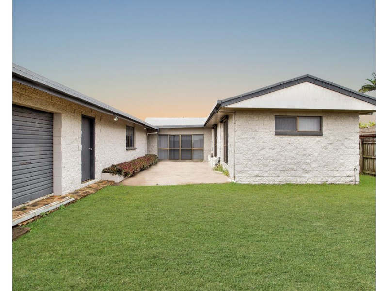 65 Peak Downs Highway, Ooralea QLD 4740
