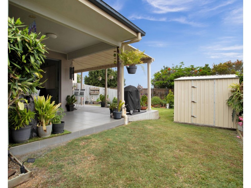 1&2/57 Phoenix Crescent, Rural View QLD 4740