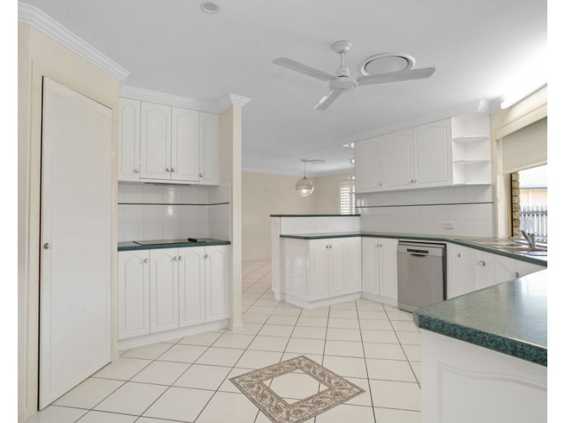 26 Riverleigh Drive, North Mackay QLD 4740