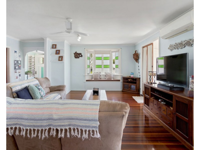 1 Mackenzie Street, West Mackay QLD 4740