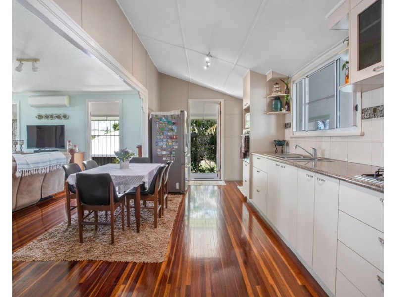 1 Mackenzie Street, West Mackay QLD 4740