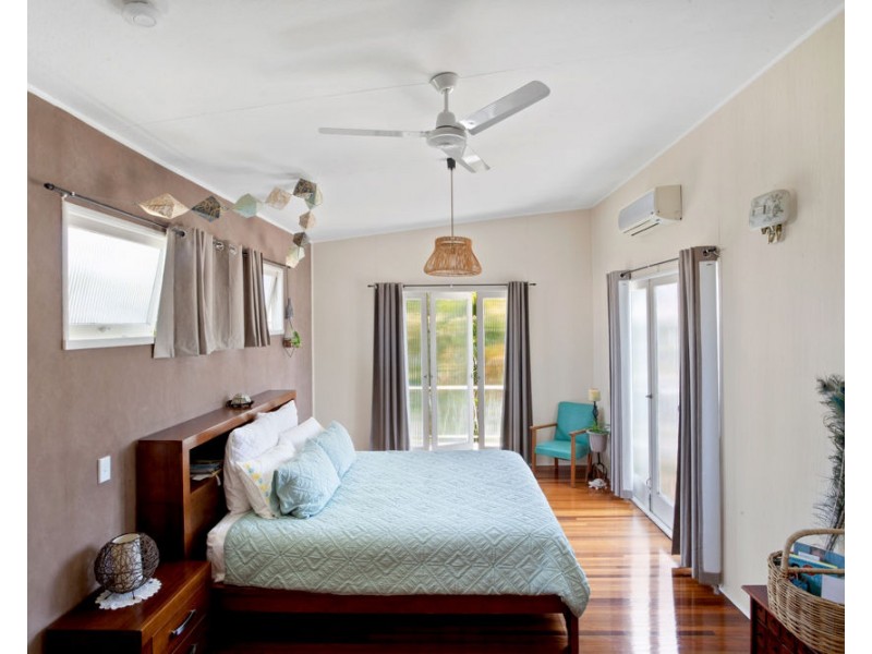 1 Mackenzie Street, West Mackay QLD 4740