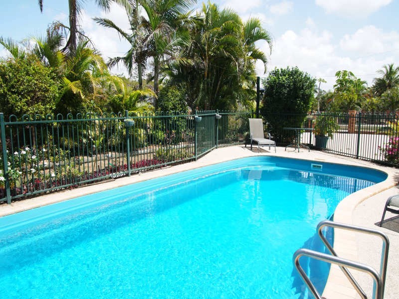 38 Binnington Esplanade, East Mackay QLD 4740