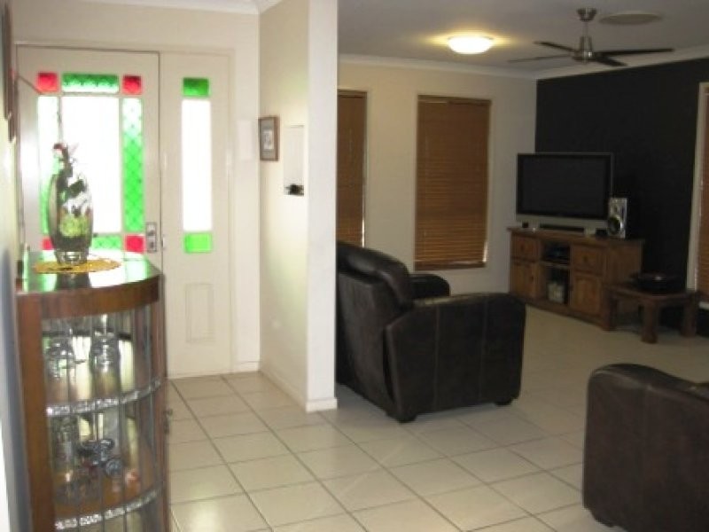2 Mattey Court, Mackay QLD 4740