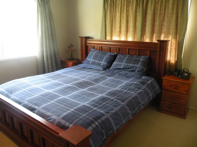 10 Pheasant Street, Slade Point QLD 4740