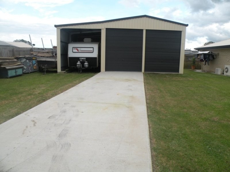 1 Armstrong Court, Marian QLD 4753