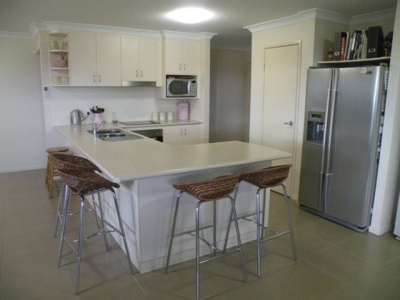 1 Armstrong Court, Marian QLD 4753