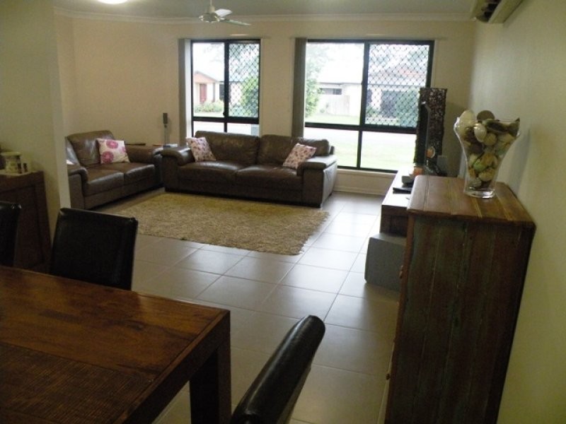 1 Armstrong Court, Marian QLD 4753