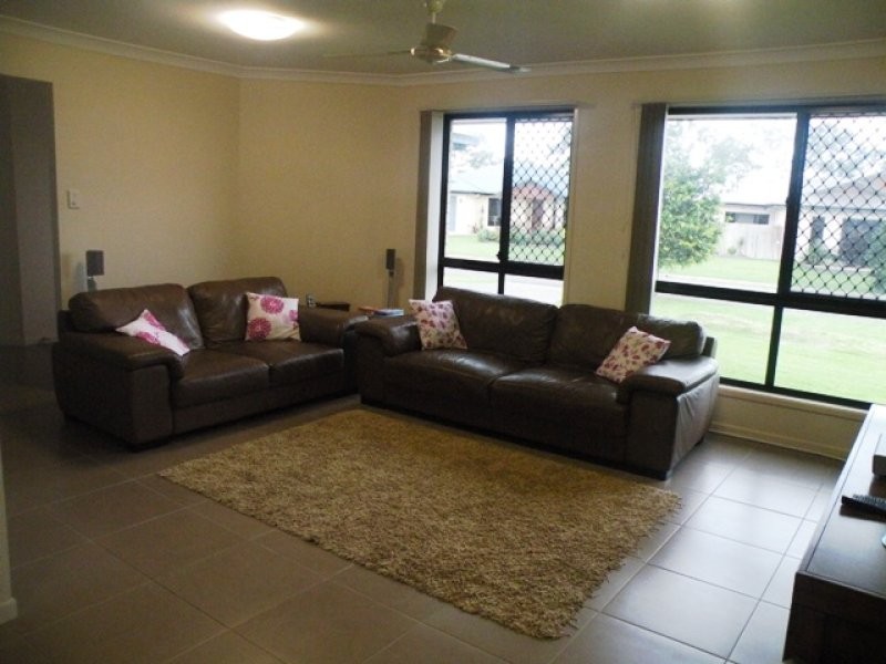 1 Armstrong Court, Marian QLD 4753