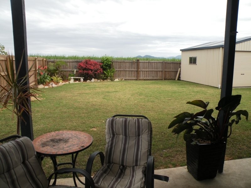 9 Peacock Place, Marian QLD 4753