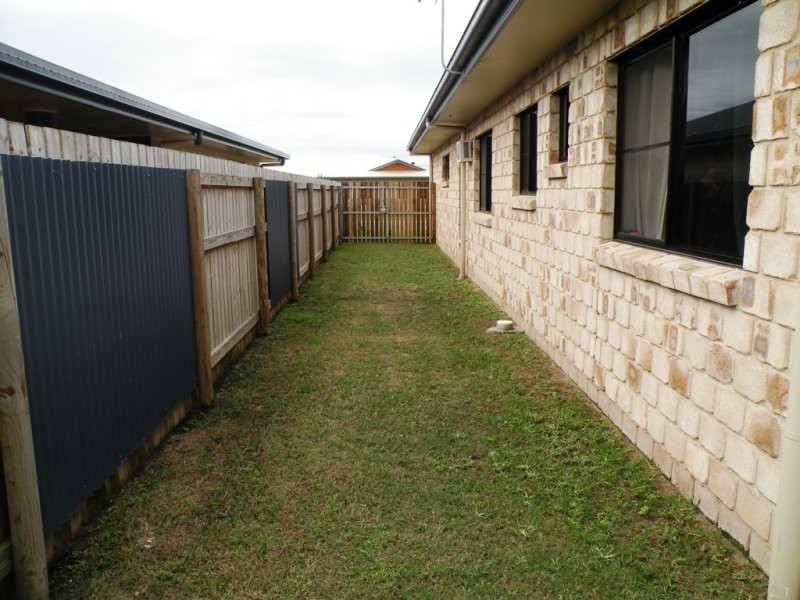 9 Peacock Place, Marian QLD 4753