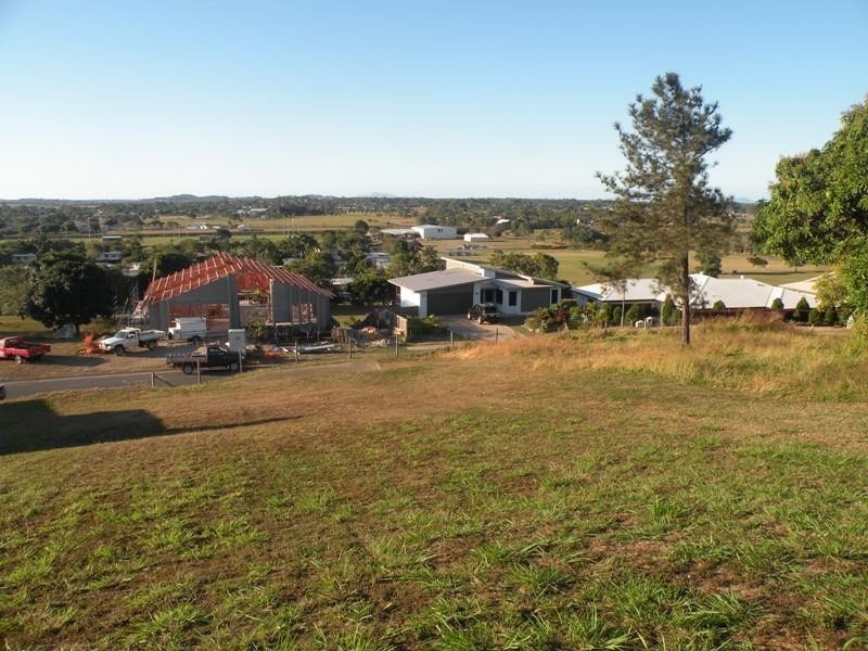 11 Nunkeri Drive, North Mackay QLD 4740