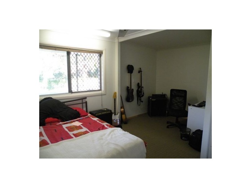 9 Theresa Court, Freshwater Point QLD 4737