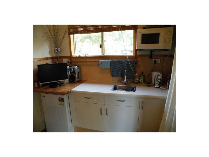 9 Theresa Court, Freshwater Point QLD 4737