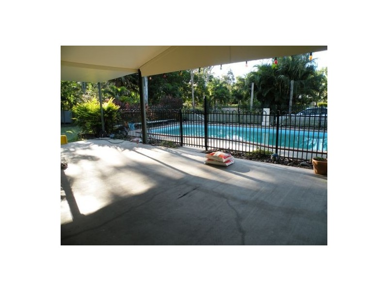 9 Theresa Court, Freshwater Point QLD 4737