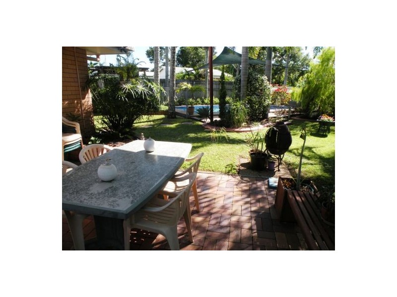 24 Thorning Street, West Mackay QLD 4740