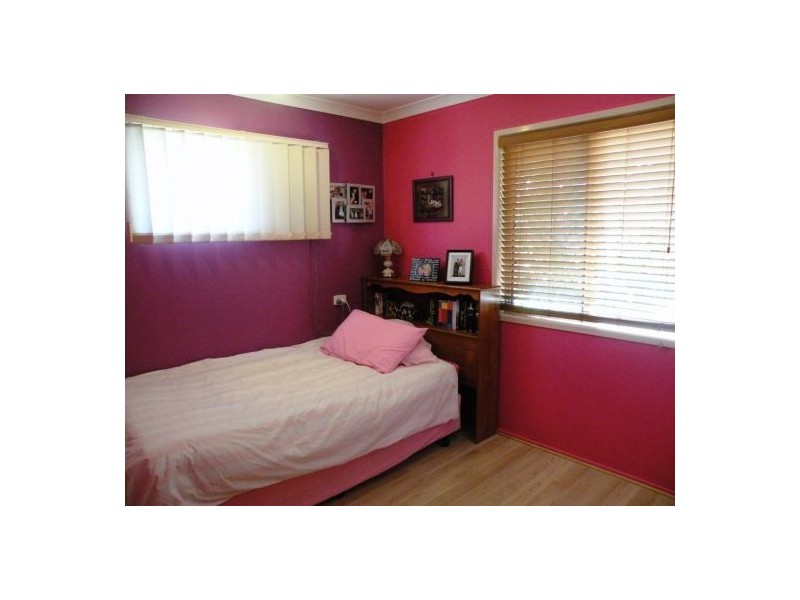 24 Thorning Street, West Mackay QLD 4740