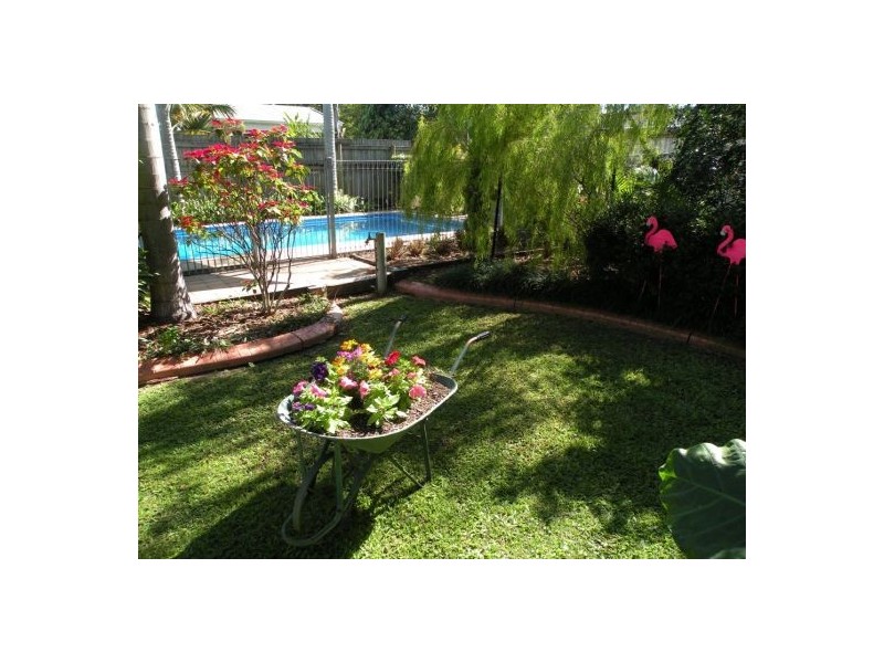 24 Thorning Street, West Mackay QLD 4740