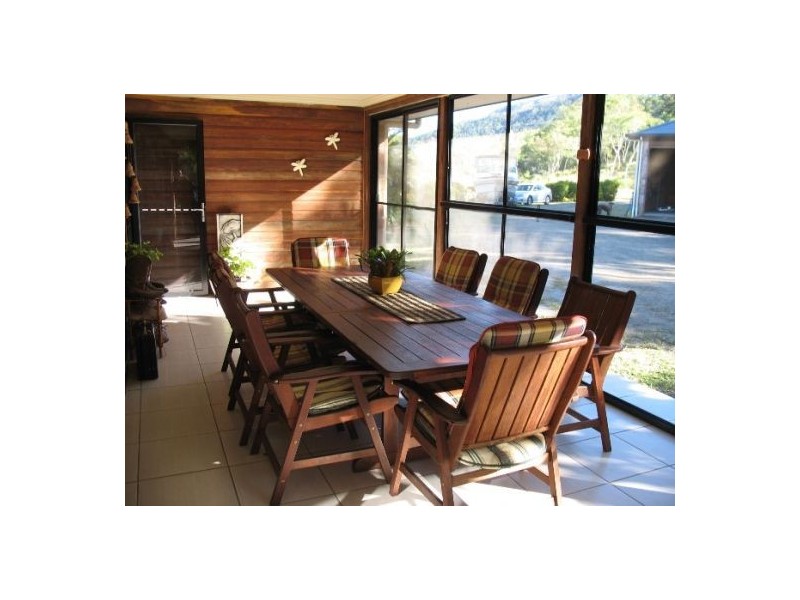 1457 Yakapari-Seaforth Road, Mount Jukes QLD 4740