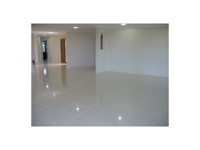 13 Shuttlewood Drive, Mackay QLD 4740