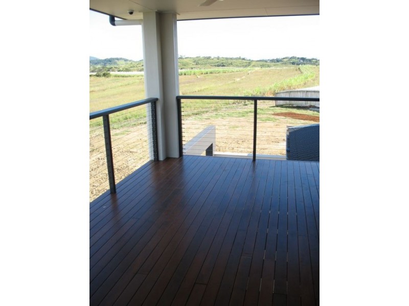 13 Shuttlewood Drive, Mackay QLD 4740