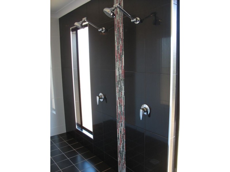 13 Shuttlewood Drive, Mackay QLD 4740