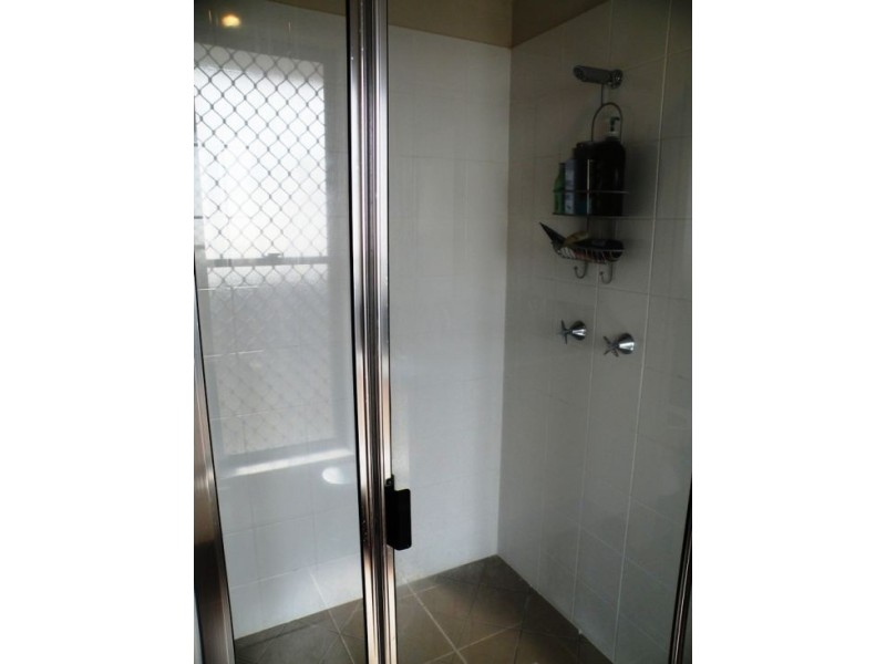 4 Hawkins Street, Bucasia QLD 4750