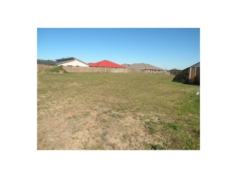 14 Bombo Court, Blacks Beach QLD 4740