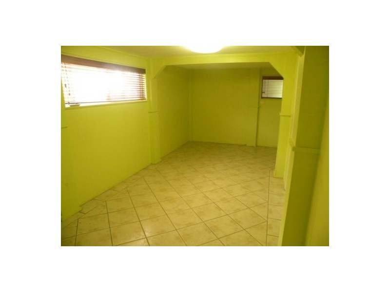 49 Holland Street, West Mackay QLD 4740