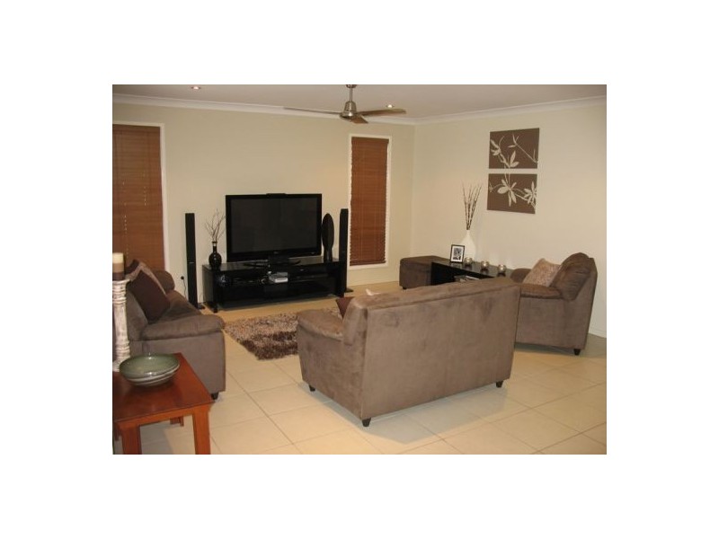 9 Sunita Drive, Andergrove QLD 4740