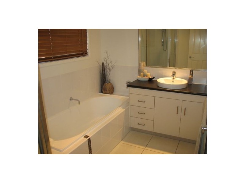 9 Sunita Drive, Andergrove QLD 4740