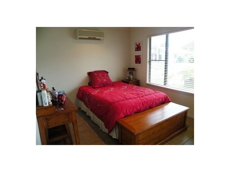 1 Bangalow Court, Andergrove QLD 4740