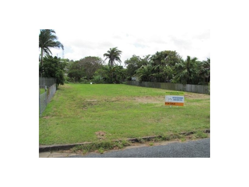5 Elizabeth Street, North Mackay QLD 4740