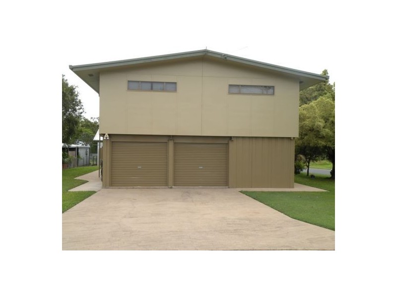 2 Petersen Street, Sarina QLD 4737