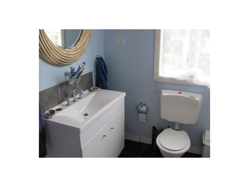 2 Forgan Street, North Mackay QLD 4740