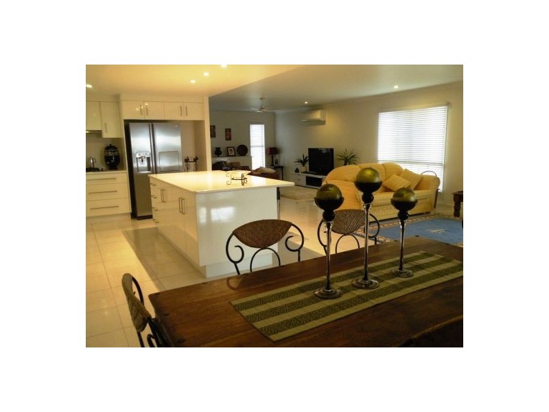 12 Katey Crescent, Mirani QLD 4754