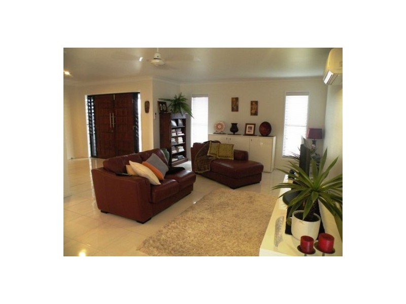 12 Katey Crescent, Mirani QLD 4754