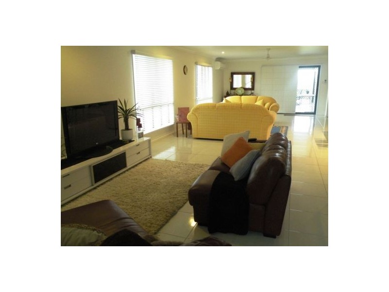 12 Katey Crescent, Mirani QLD 4754