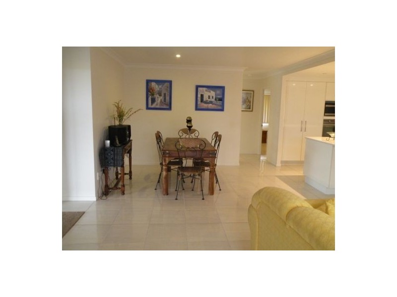 12 Katey Crescent, Mirani QLD 4754