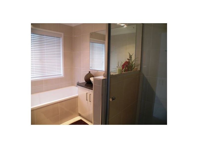 12 Katey Crescent, Mirani QLD 4754