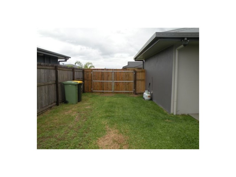 12 Katey Crescent, Mirani QLD 4754
