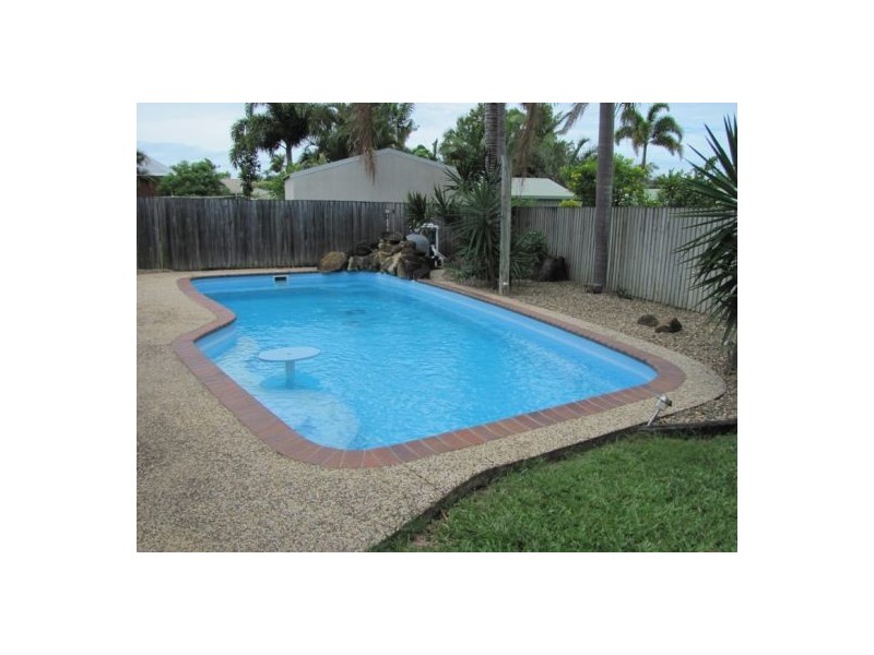 19 Glenella-Richmond Road, Glenella QLD 4740