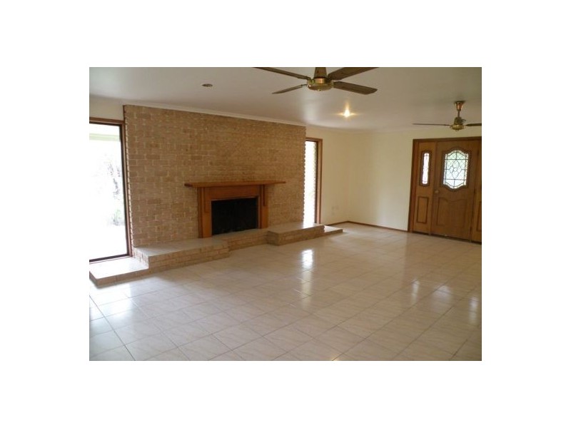 76 Miltons Lookout Road, Hampden QLD 4741